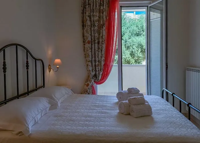 Dea Teti Bed & Breakfast