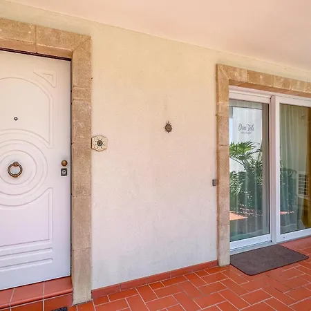 לינה וארוחת בוקר Dea Teti 4*