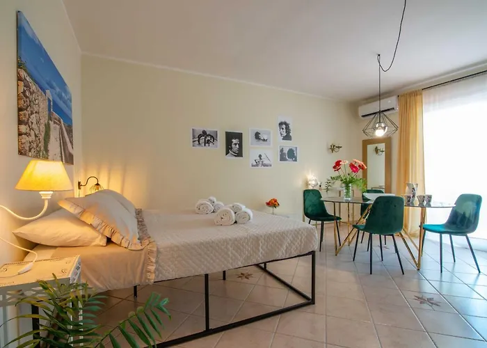 Dea Teti Polignano a Mare