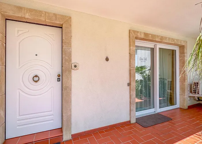 Couette-café Dea Teti 4*